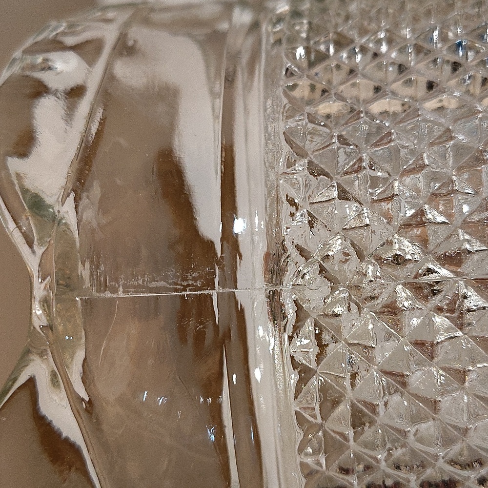 VTG Crystal Pitcher - Picture 5 of 5